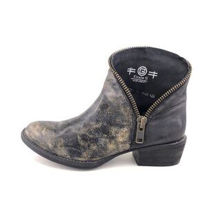 Circle G by Corral Zipper J Toe Ankle Boots 11